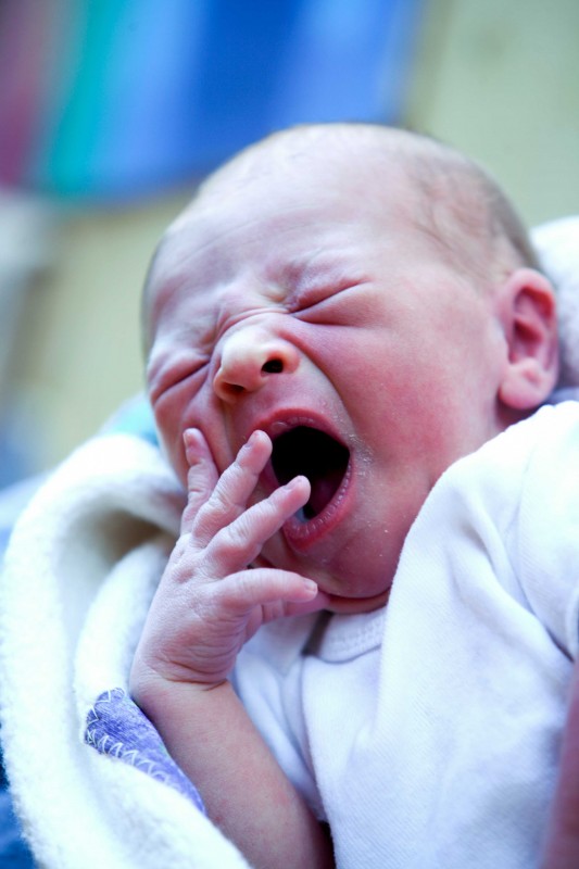 newborn photography in hospital