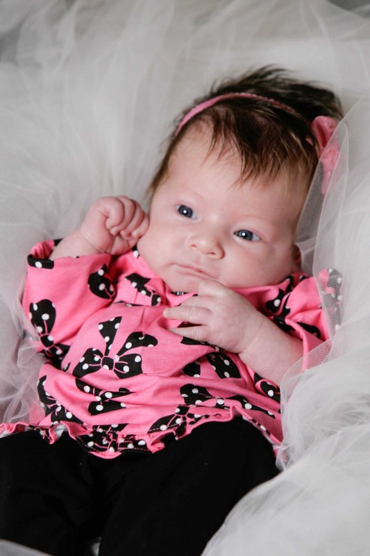newborn and childrens pic studio