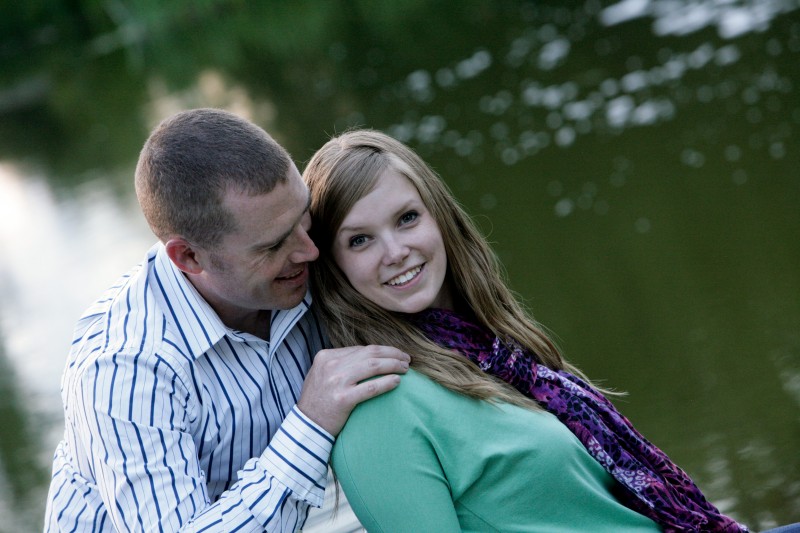 outdoor portraits with pond