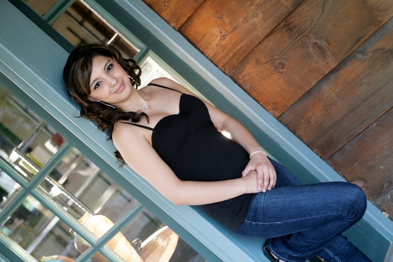 different and unique senior photos