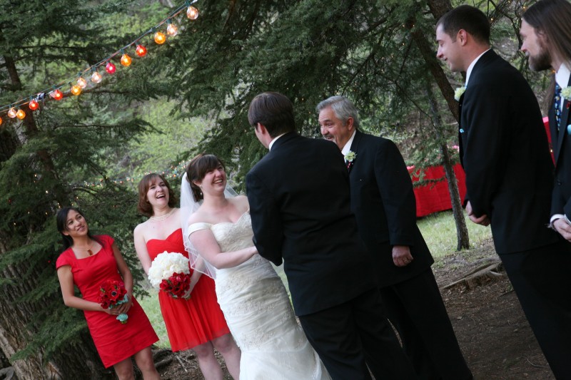 outdoor NM wedding with pine trees