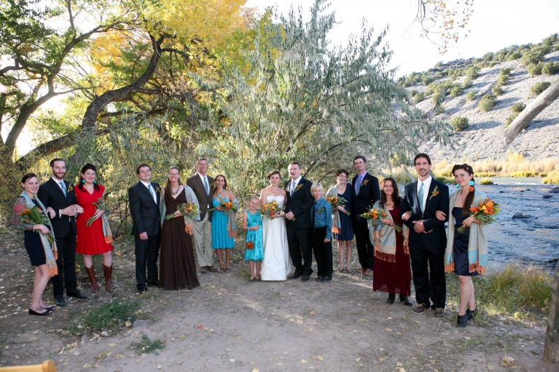 unique bridal party poses on wedding day