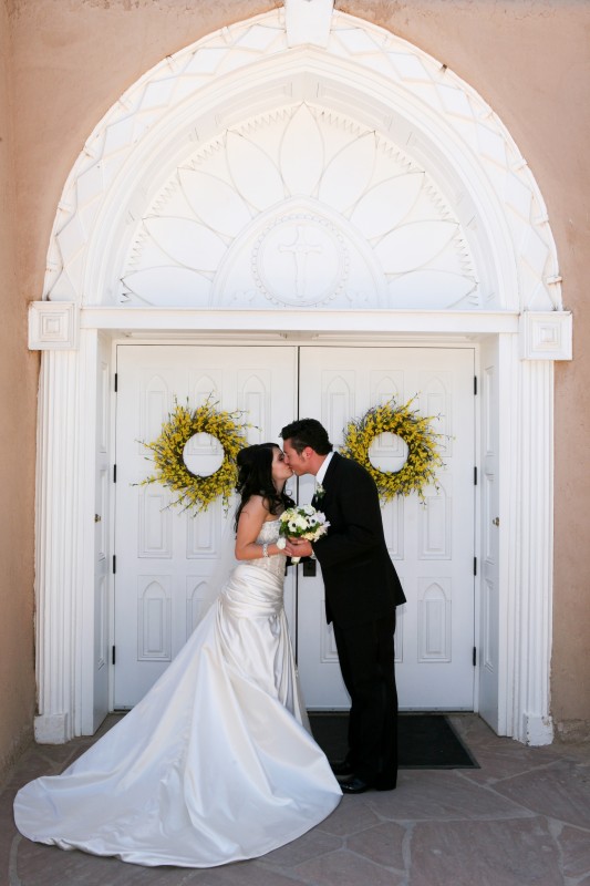 romantic photography of bride and groom