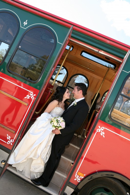 taos trolley ride around plaza