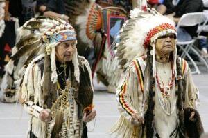 pictures of natives at powwow abq