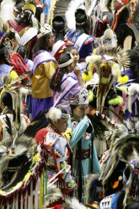 kids at gathering of nations 2011