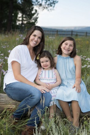 Mommy and her sweet daughters: the girls of the family