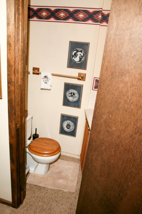 Two bathroom two bedroom Taos cabin