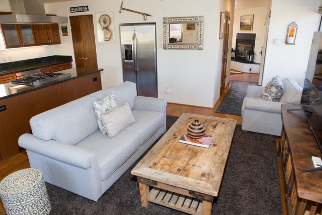 Living room in Quail Ridge condo near Taos Ski Valley