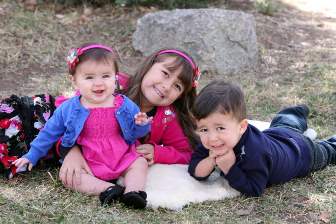 Wintertime photo session of children in Taos, NM
