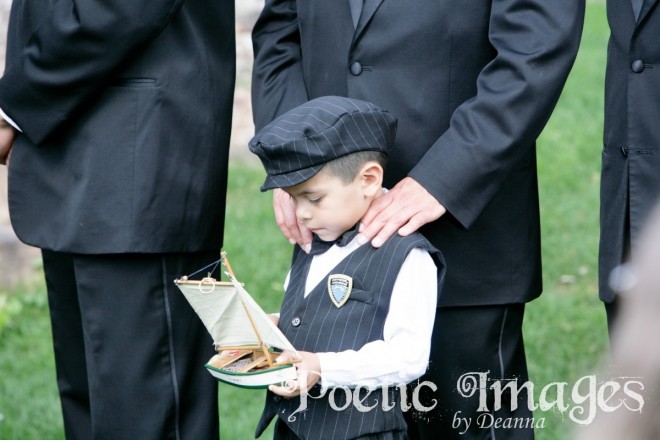ring bearer with unique pillow