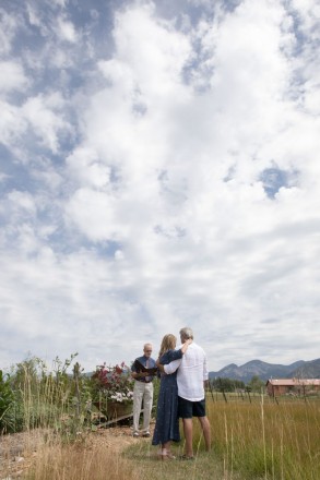 Susan and JR and their outdoor wedding ceremony under a beautiful New Mexico sky.