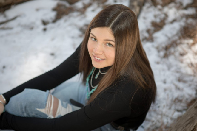 Angel Fire, New Mexico high school senior photos with snow