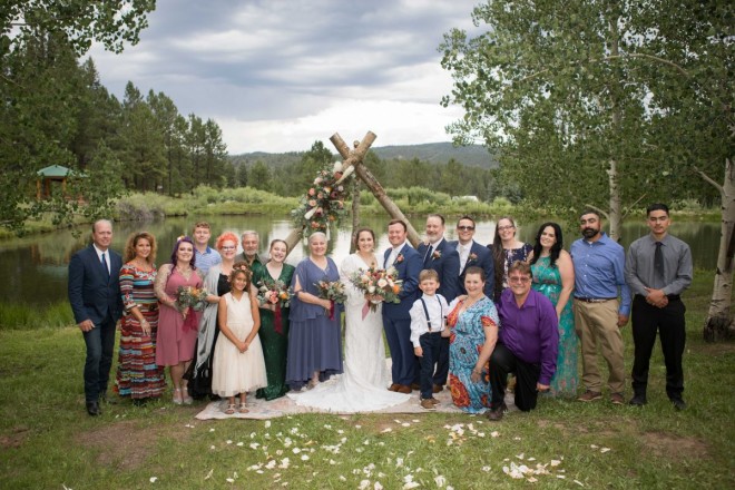 Extended family photo at wedding in Taos Canyon, NM