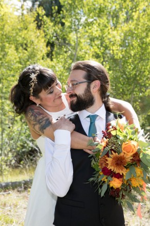 Adorable Taos couple is married in the Carson National Forest in Sepember