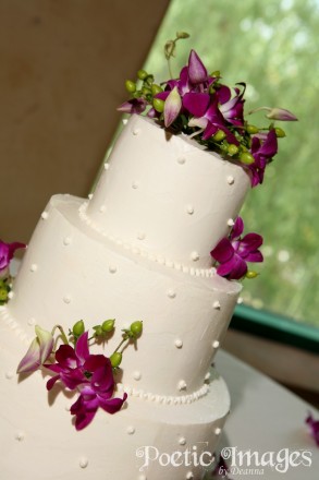 wedding cakes and pastries made in-house