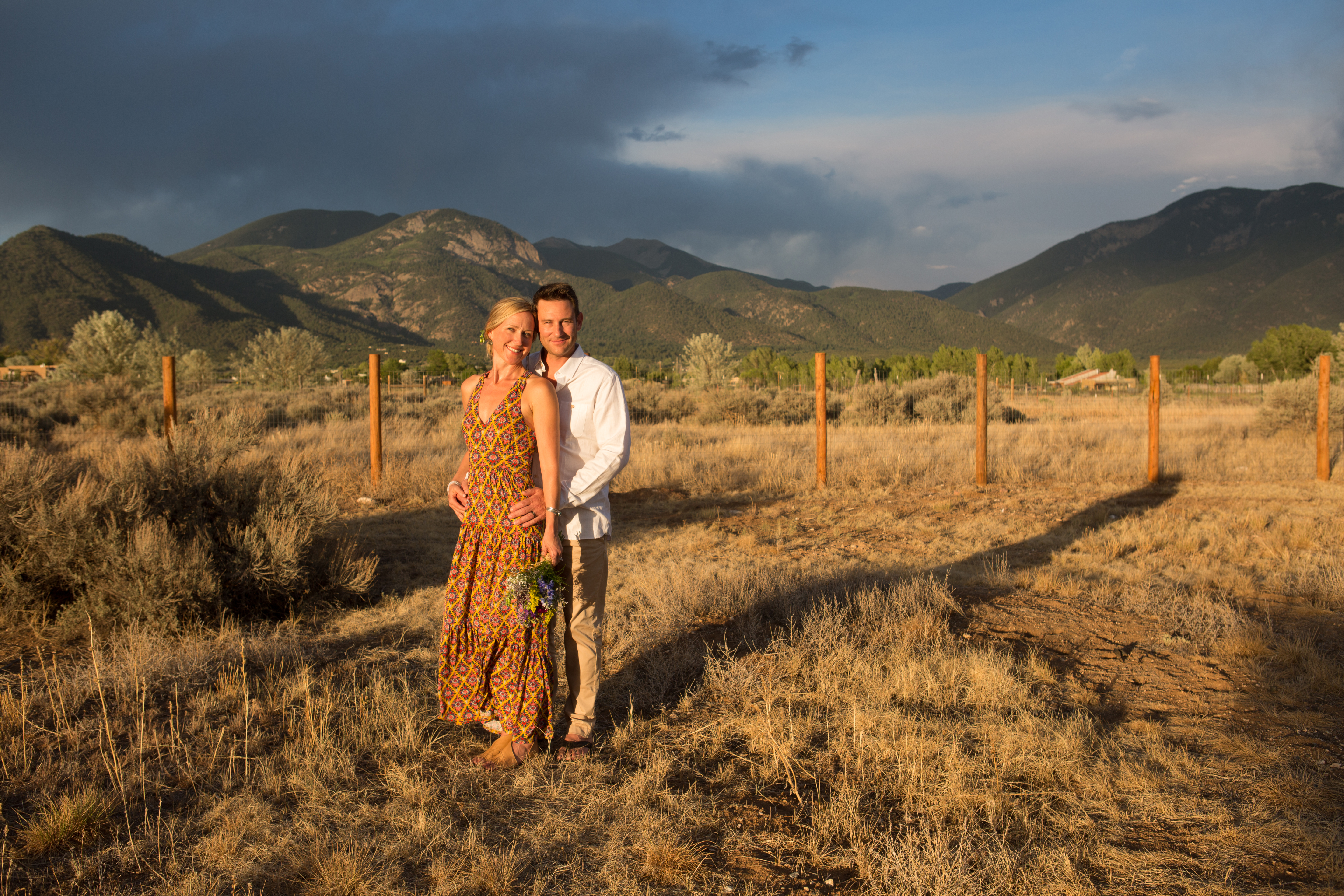 Desert Elopement With Mountains as Backdrop
